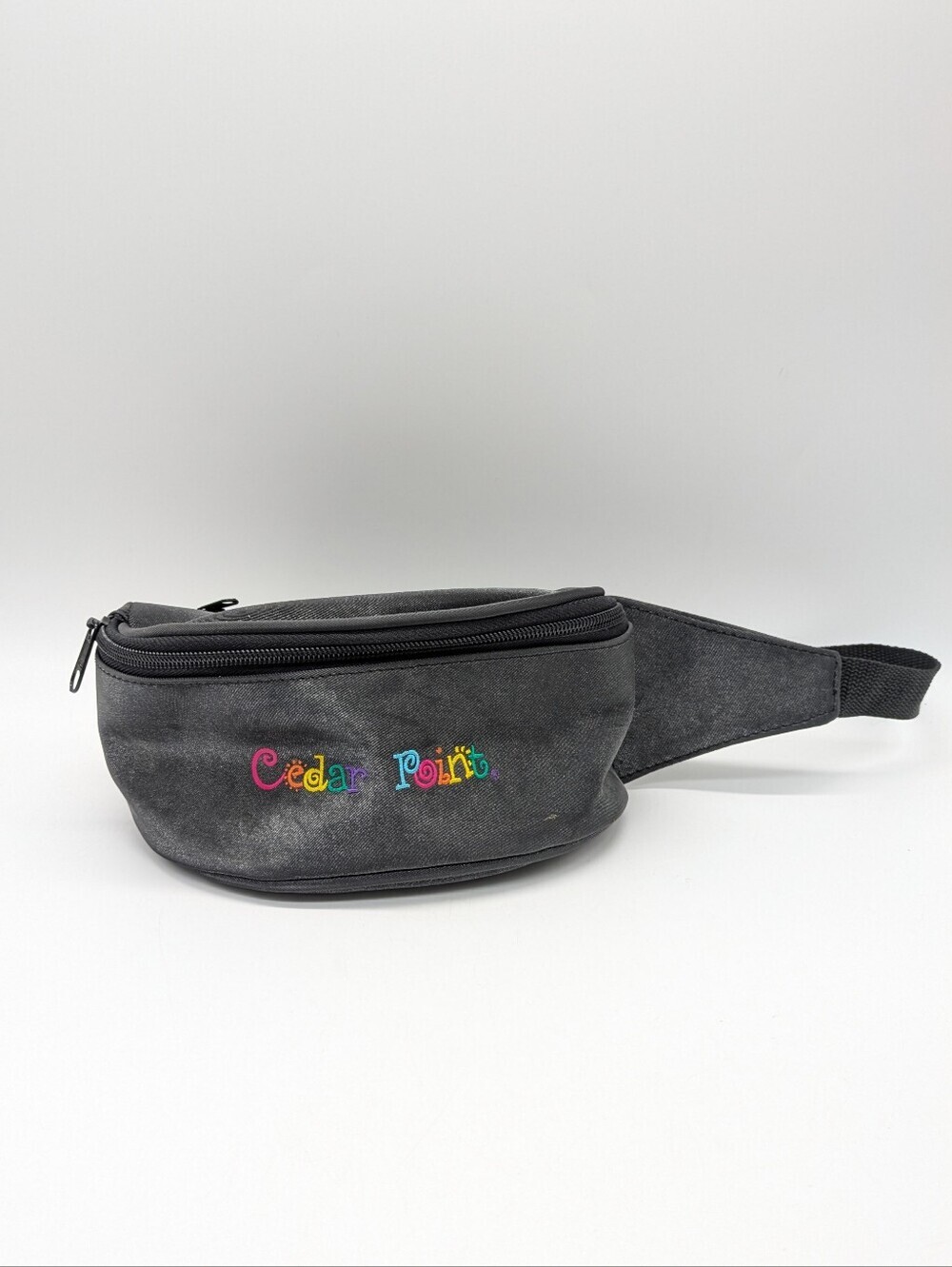 Vintage Cedar Point Black Rainbow Embroidered Belt Bag Fanny Pack